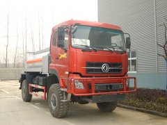 四驅油罐車參數，東風四六驅越野加油車，4x4全驅油罐車運油車