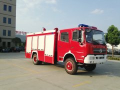 東風天錦四驅消防水罐車， 天錦雙排座四驅越野消防車價格