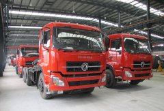 東風右舵車輛大盤點，東風右舵牽引車圖片