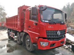 東風專底小三軸自卸車，輕量化東風拓行前四后四自卸車