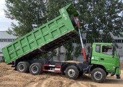 東風輕量化8x4翻斗車濰柴300馬力的貨箱可做幾米